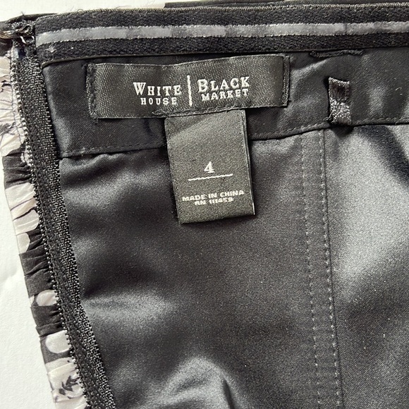 White House Black Market Strapless Silk Corset Top Size 4 - Picture 9 of 10